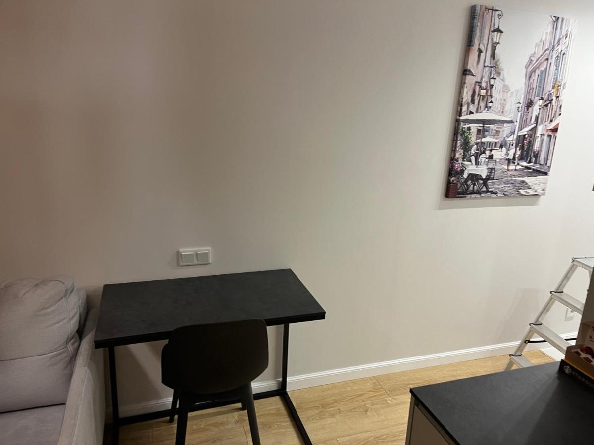 Warsaw Home Suites Bagian luar foto